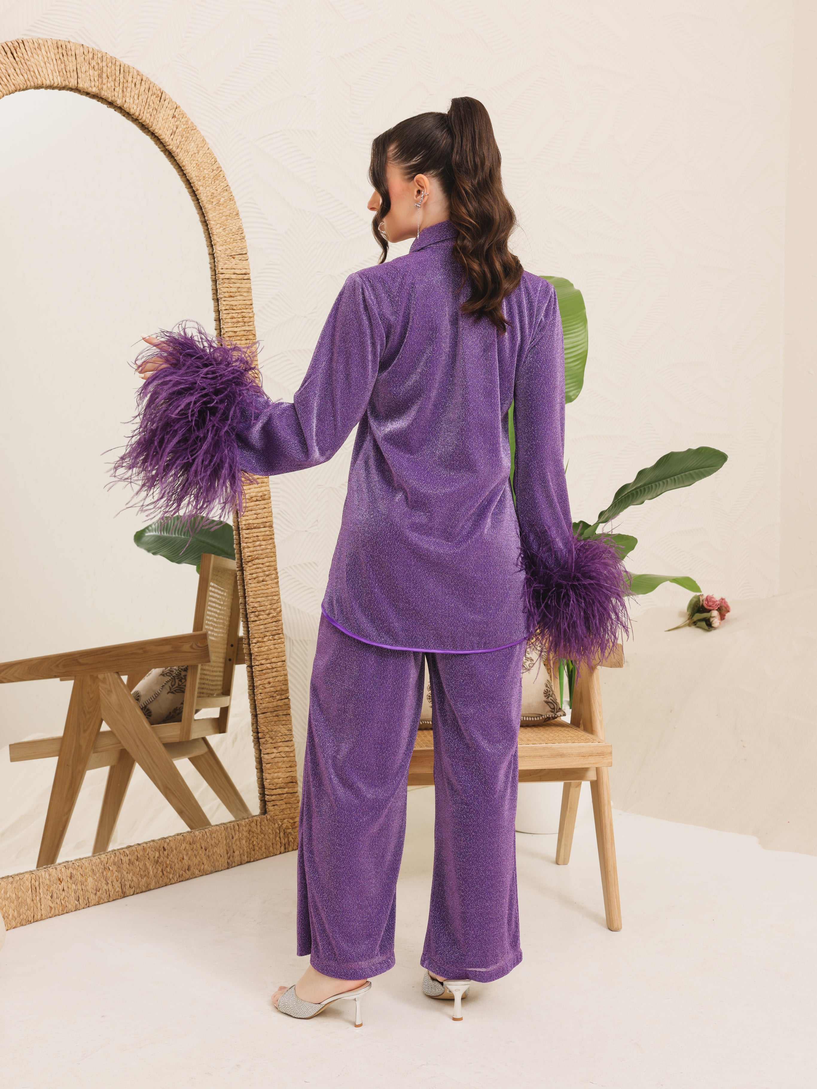 Capri Set With Feather