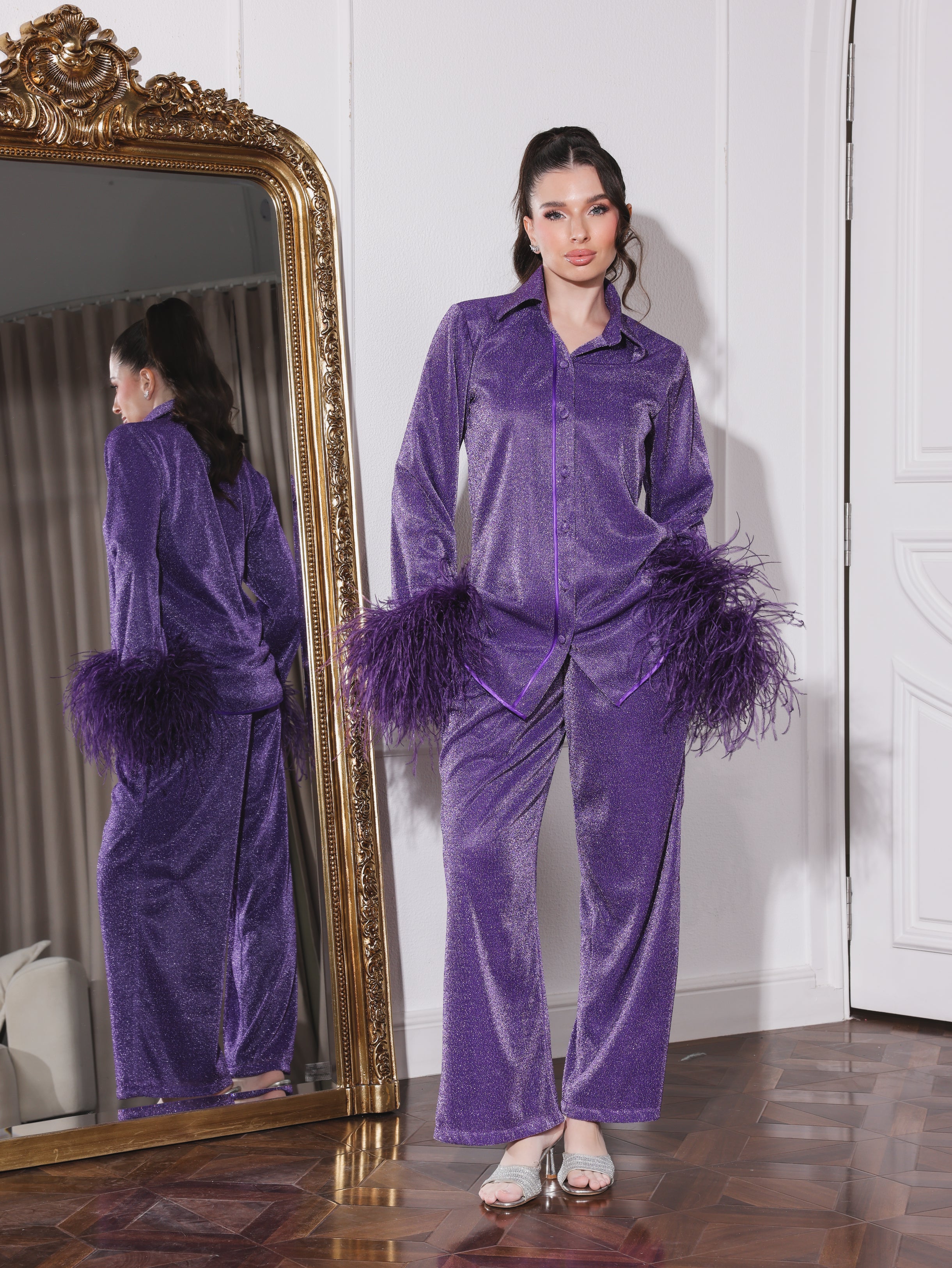 Capri Set With Feather