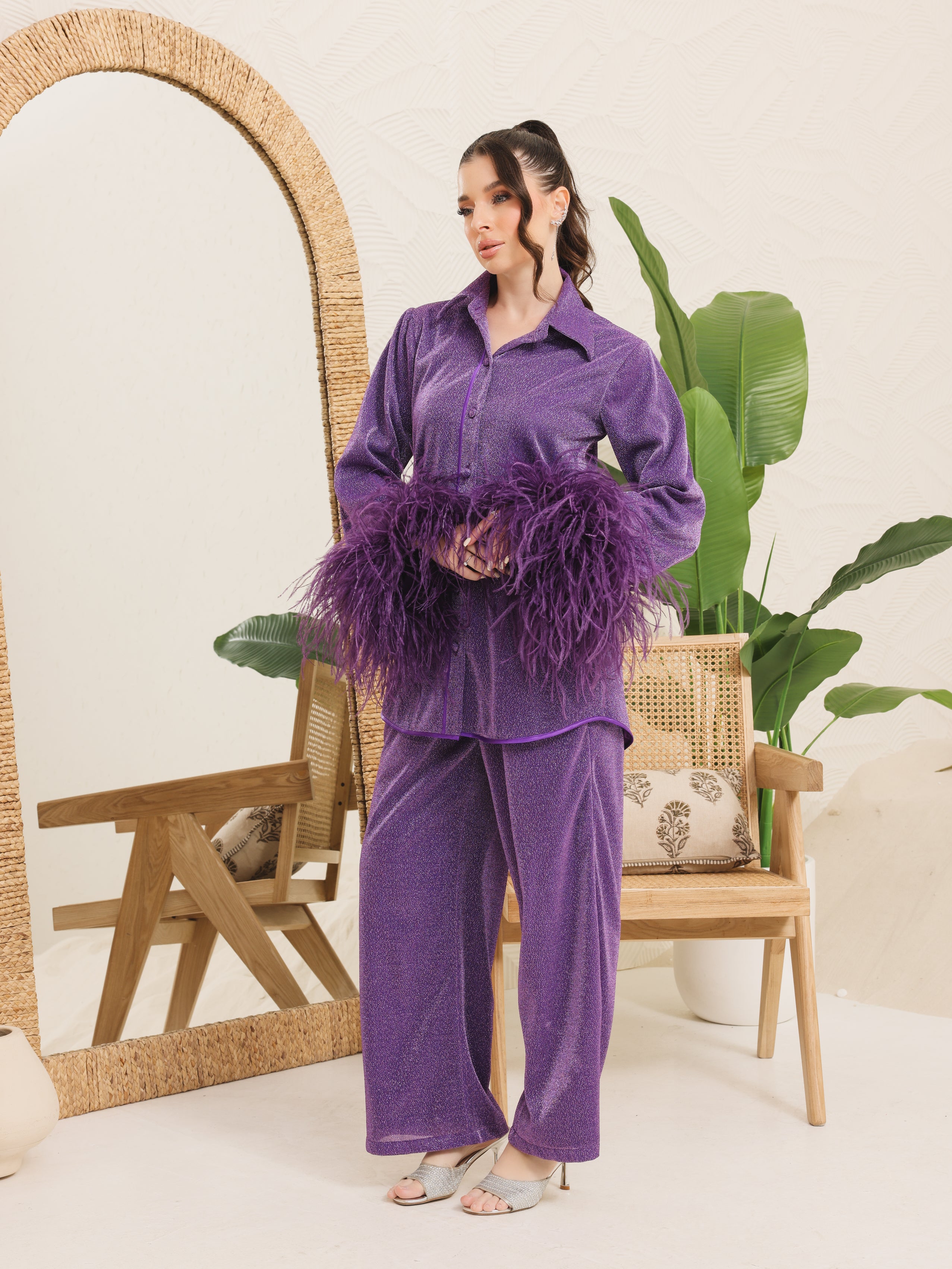 Capri Set With Feather