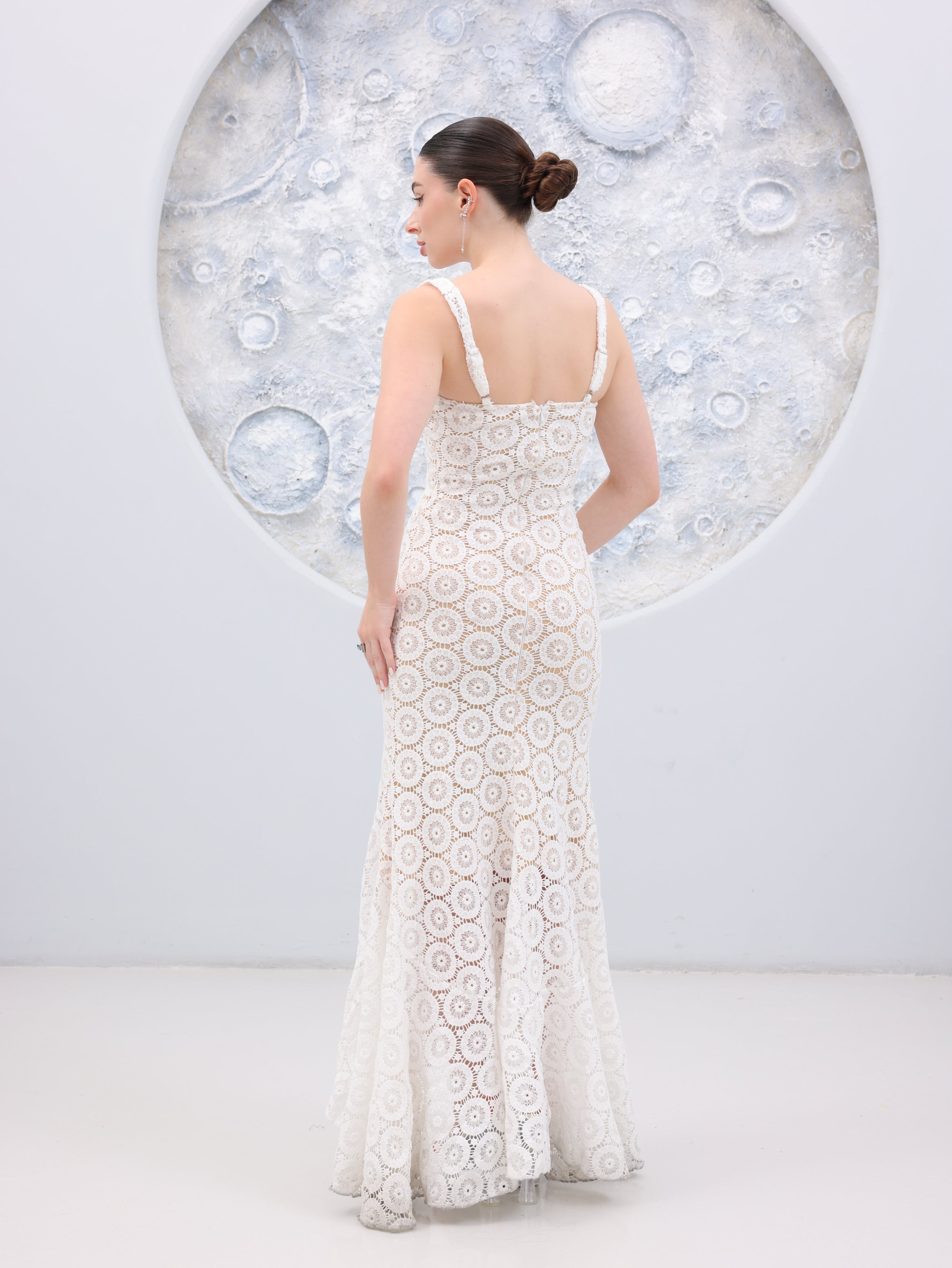 Noir Fleur / White Floral Lace High Low Maxi Dress